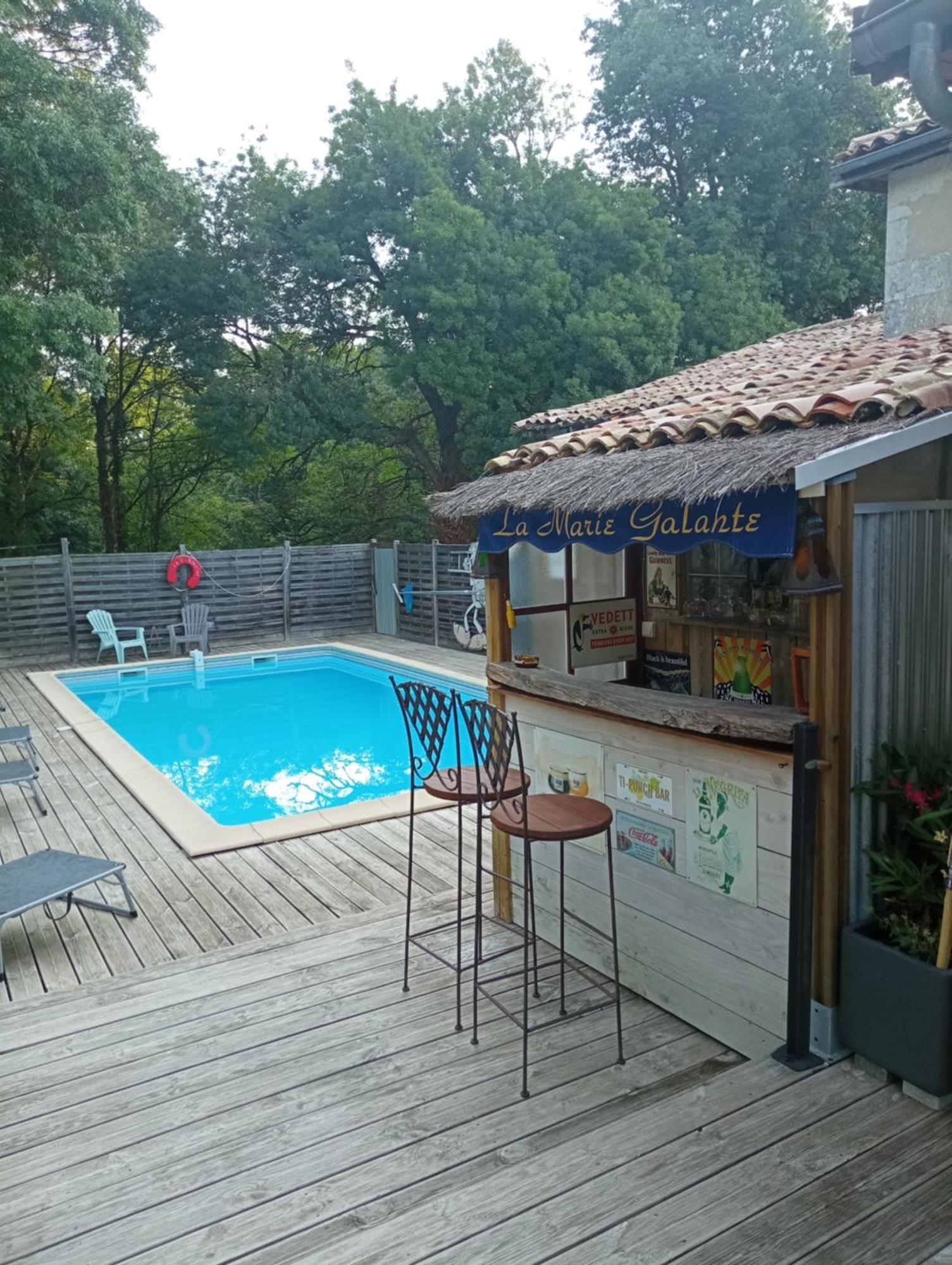 La Girondine Bed & Breakfast Galgon Ngoại thất bức ảnh