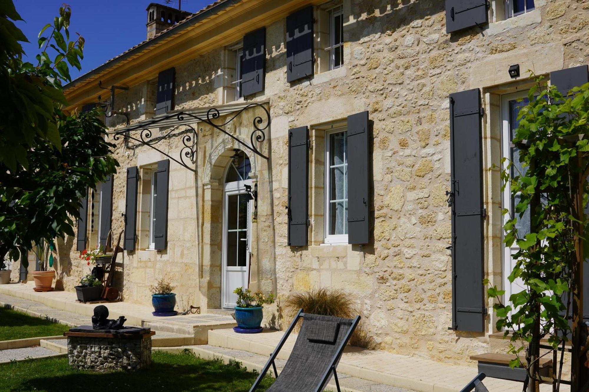 La Girondine Bed & Breakfast Galgon Ngoại thất bức ảnh